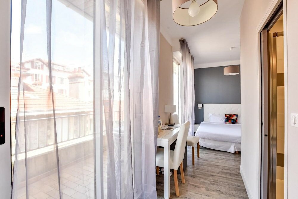 Фото Hotel Marbella