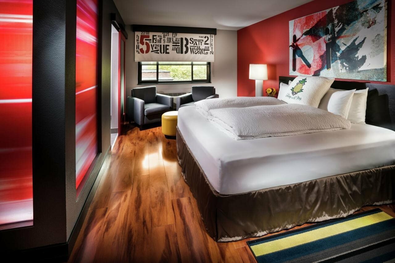 Фото Staypineapple, Hotel Five, Downtown Seattle