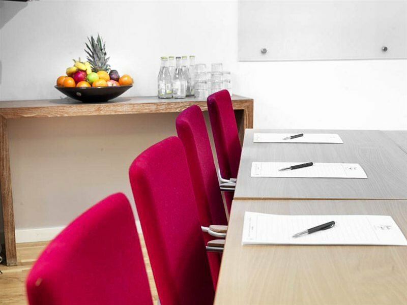 Фото Maude's Hotel Enskede Stockholm