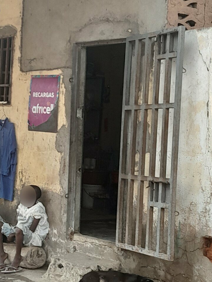 Grocery Cantina, Loanda, photo