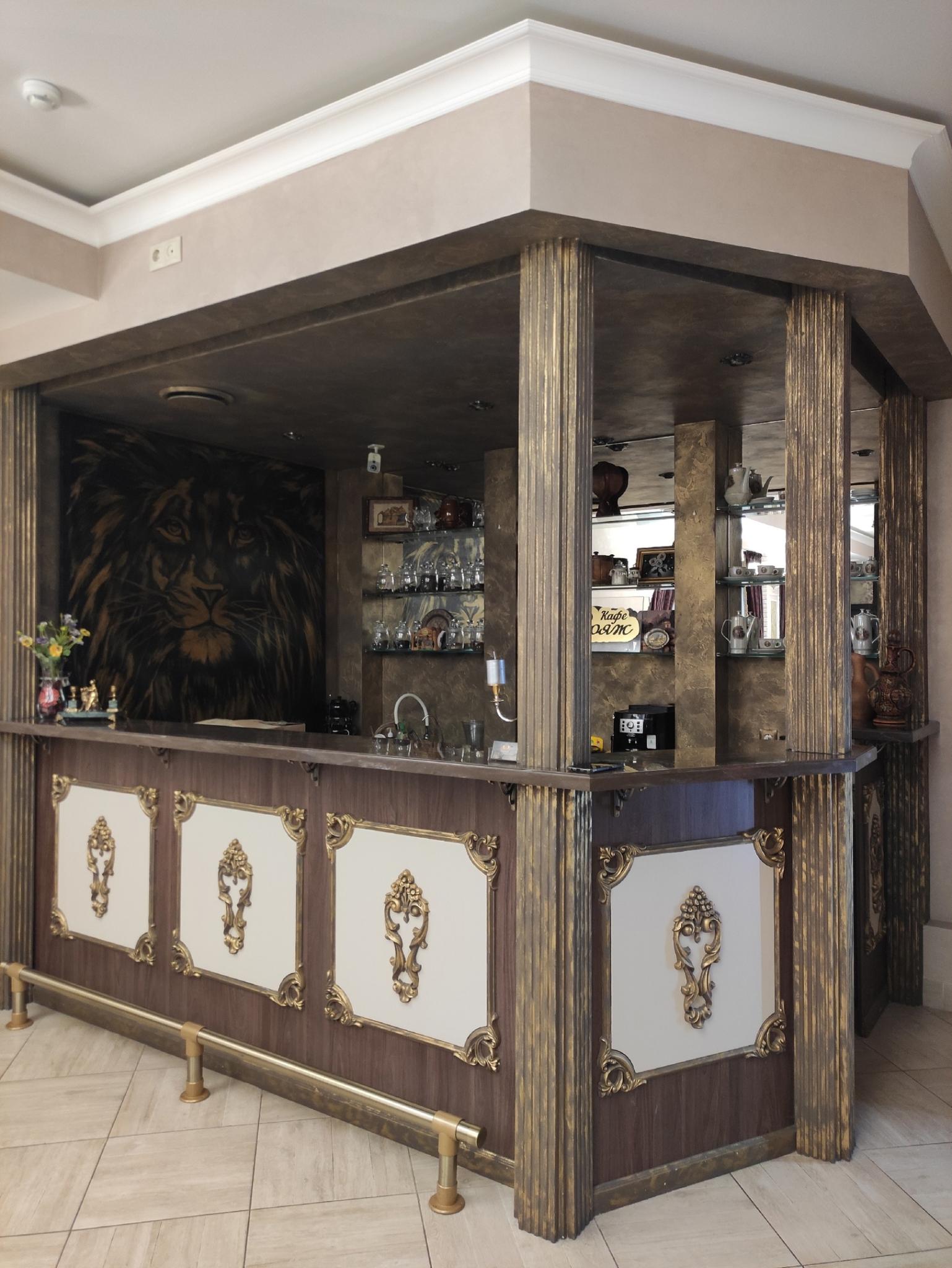 Фото Вектор В