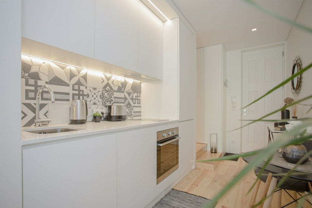 Фото Liiiving in Porto - Cozy & Chic Downtown