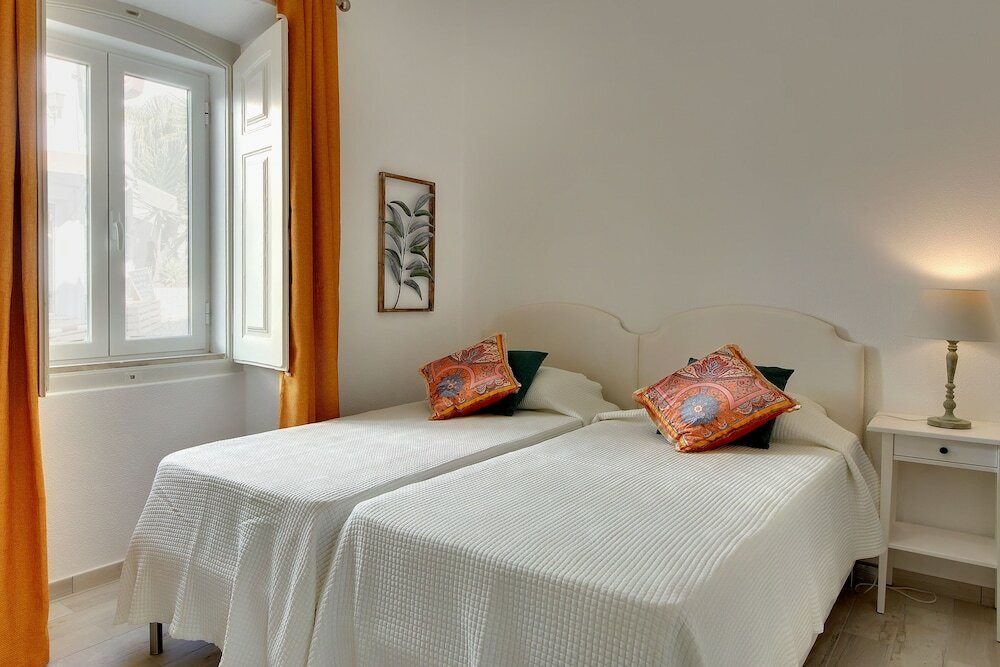 Фото Apartamentos Tucha