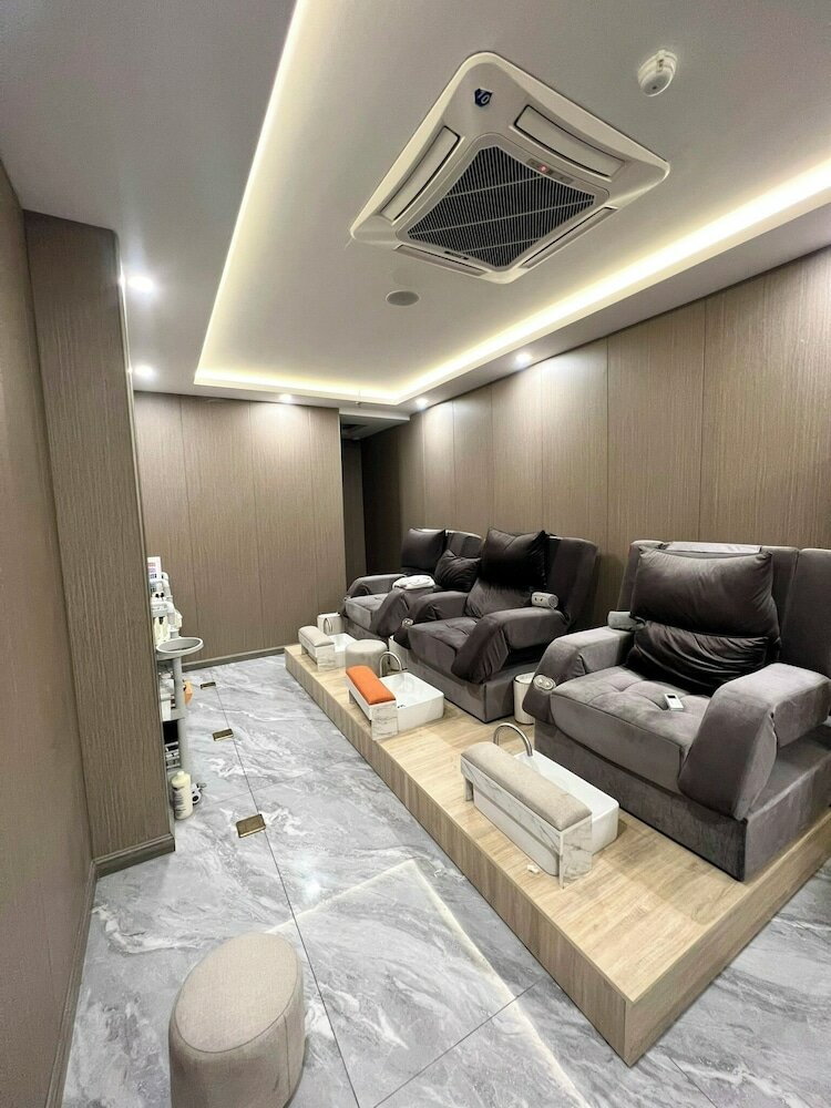 Фото Wah Fu Hotel