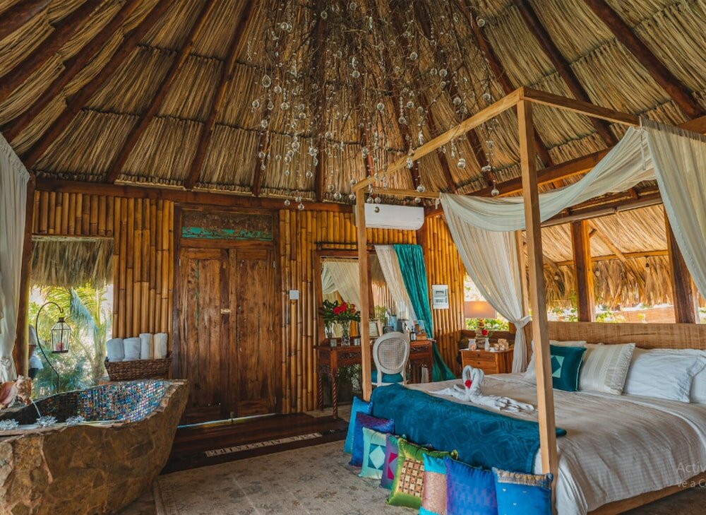 Фото Overwater villa with pool Aruba