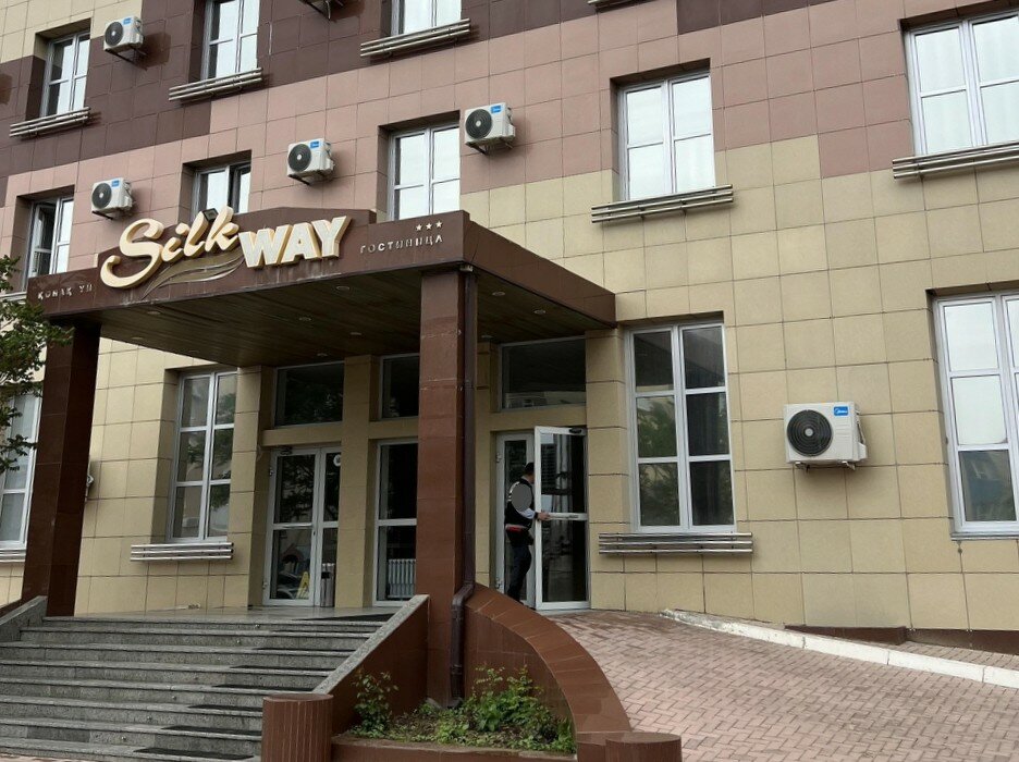 Фото отеля 2