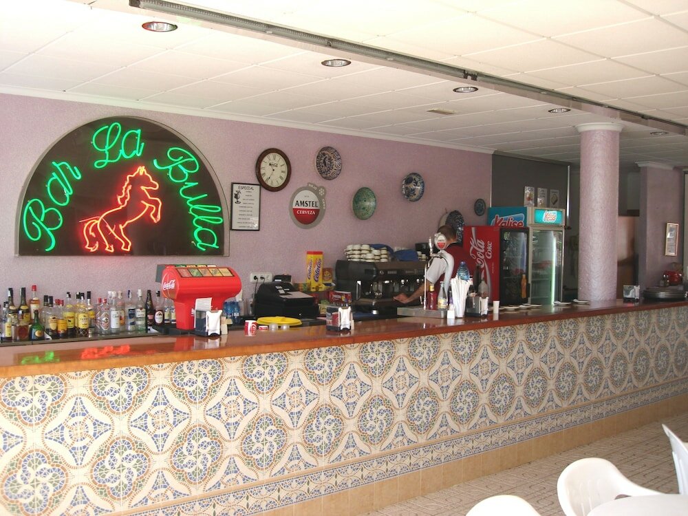 Фото Hotel Caballo de Oro