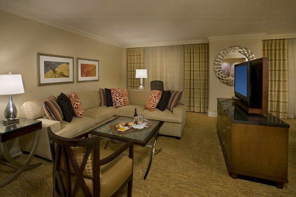 Фото Toronto Airport Marriott Hotel