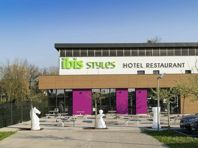 Гостиница Ibis Styles Castres в Кастре