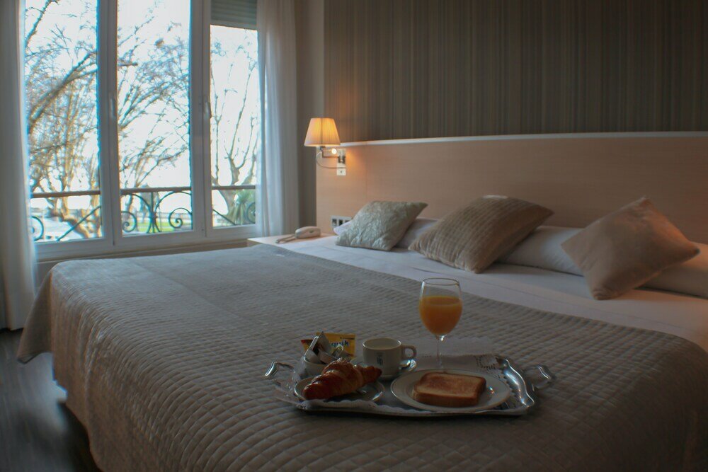 Фото Hotel Asturias