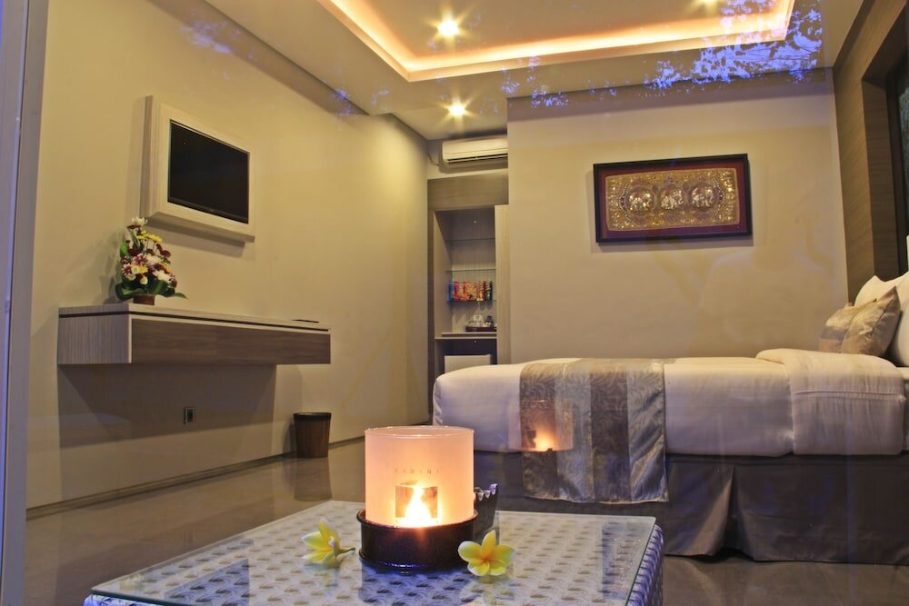 Фото Transera Kamini Legian Hotel