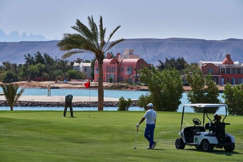 Гостиница Steigenberger Golf Resort в Эль-Гуне