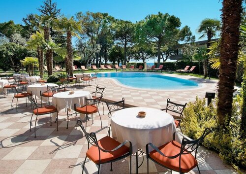 Внешний вид отеля Hotel Milano в Тосколано-Мадерно, фото 4