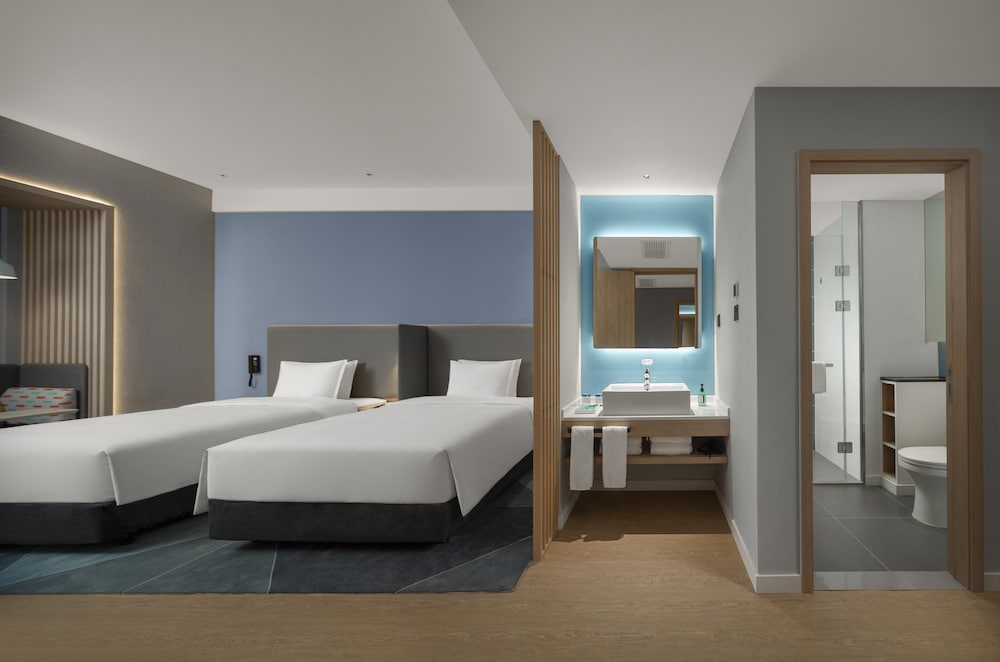 Фото Holiday Inn Express Nanchang Riverside, an Ihg Hotel