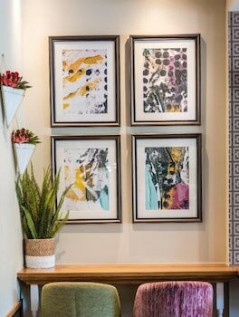 Фото Point A Kensington Olympia