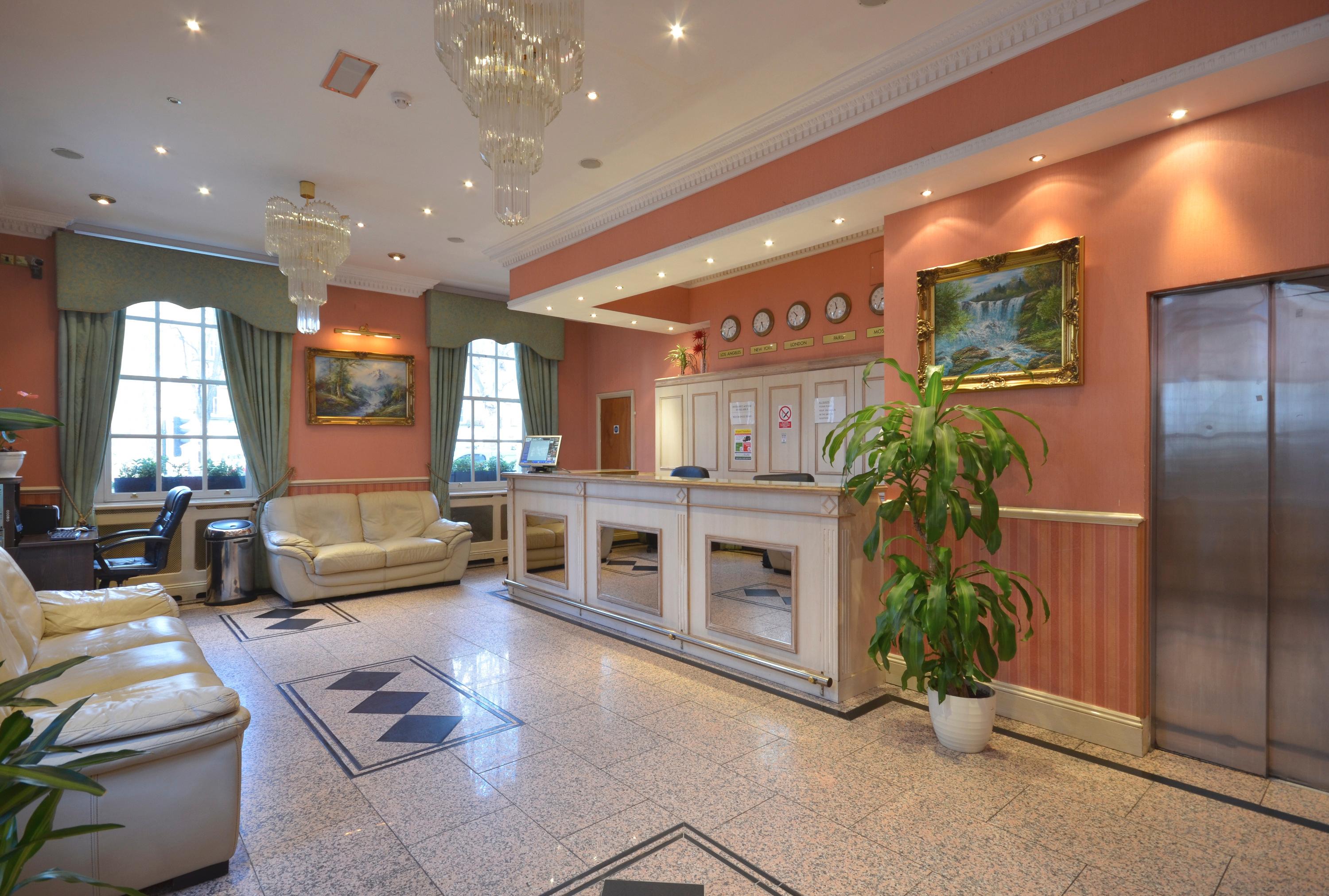 Фото Alexandra Hotel