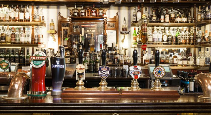 Фото Hotel Bishops Arms Lund