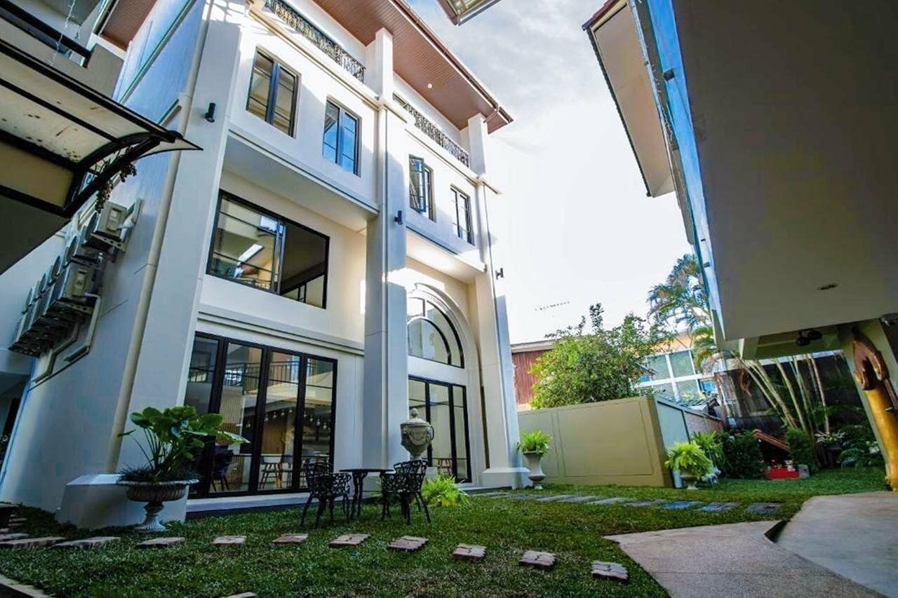 Фото Eurana Boutique Hotel