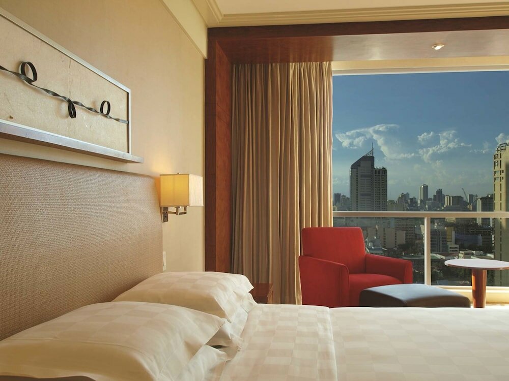 Фото New Coast Hotel Manila