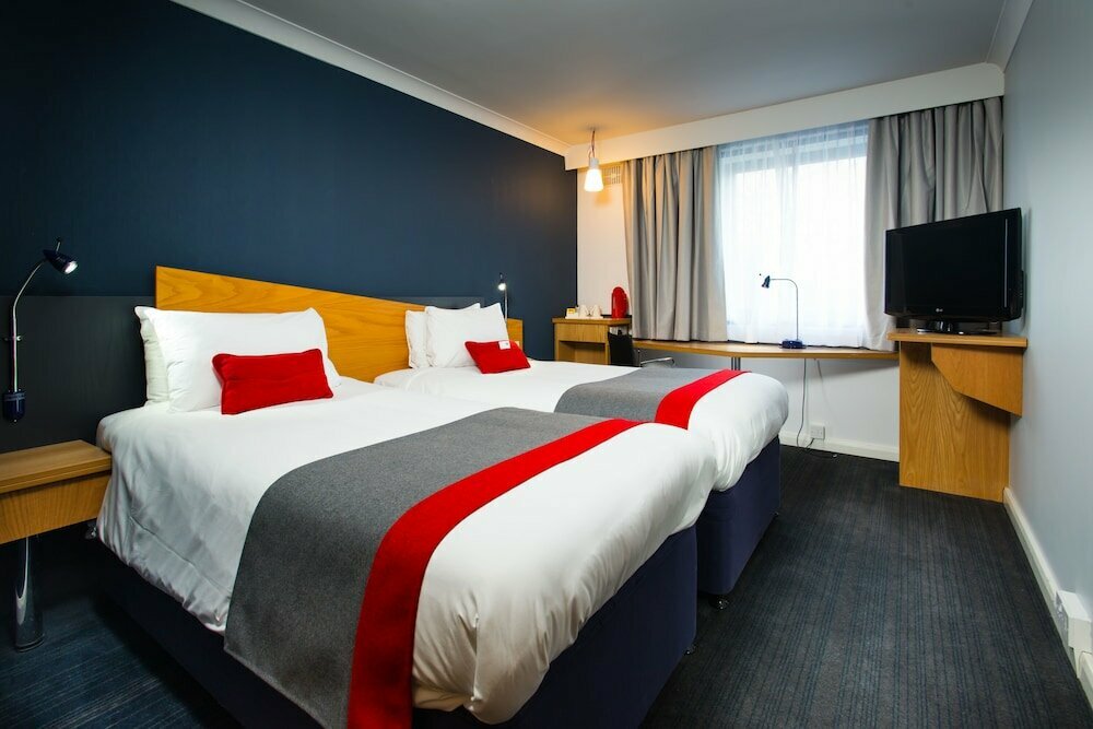 Hotel Holiday Inn Express Lichfield by Ihg, England, photo