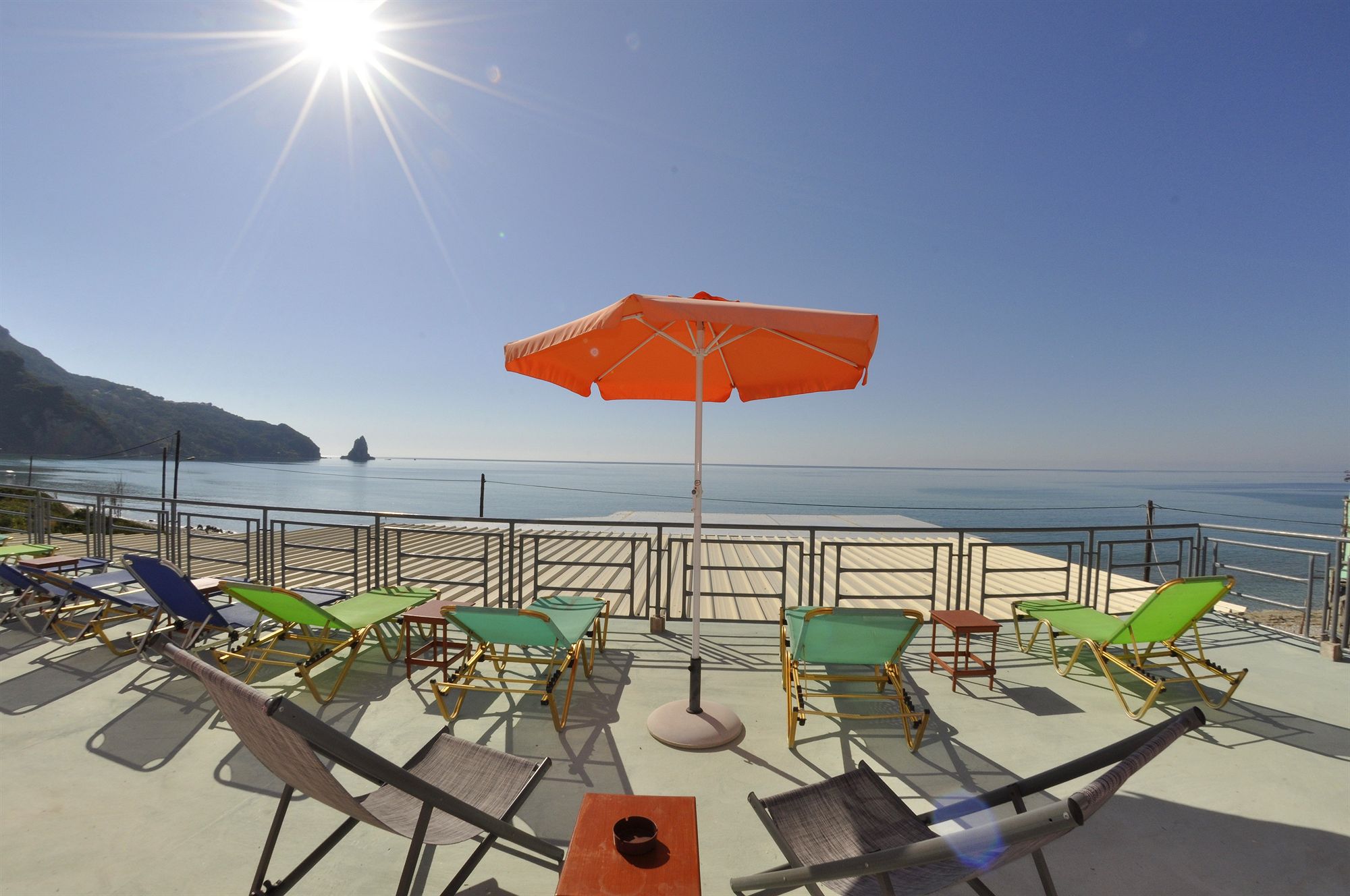 Фото The Pink Palace