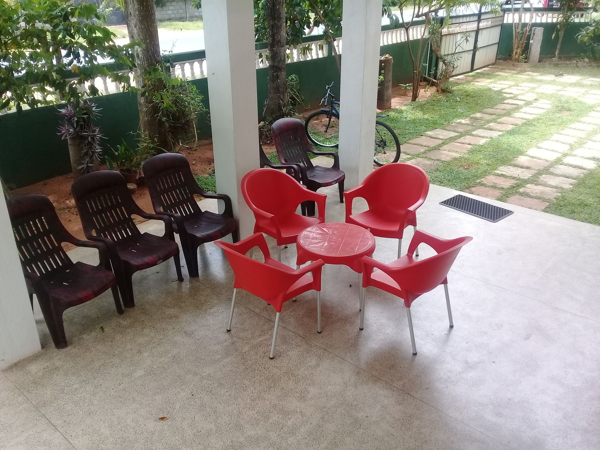 Фото Гостевой Дом Kutumbaya Resort