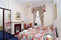 Фото Menzies Guest House