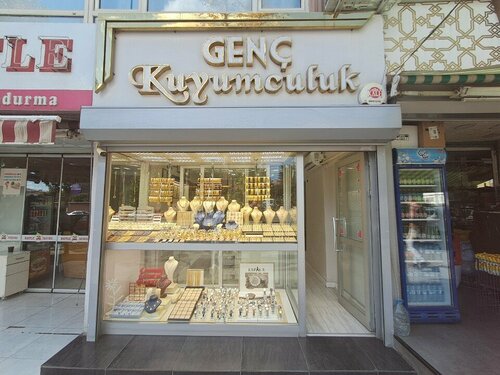 Genç Kuyumculuk Fotoğraf 1
