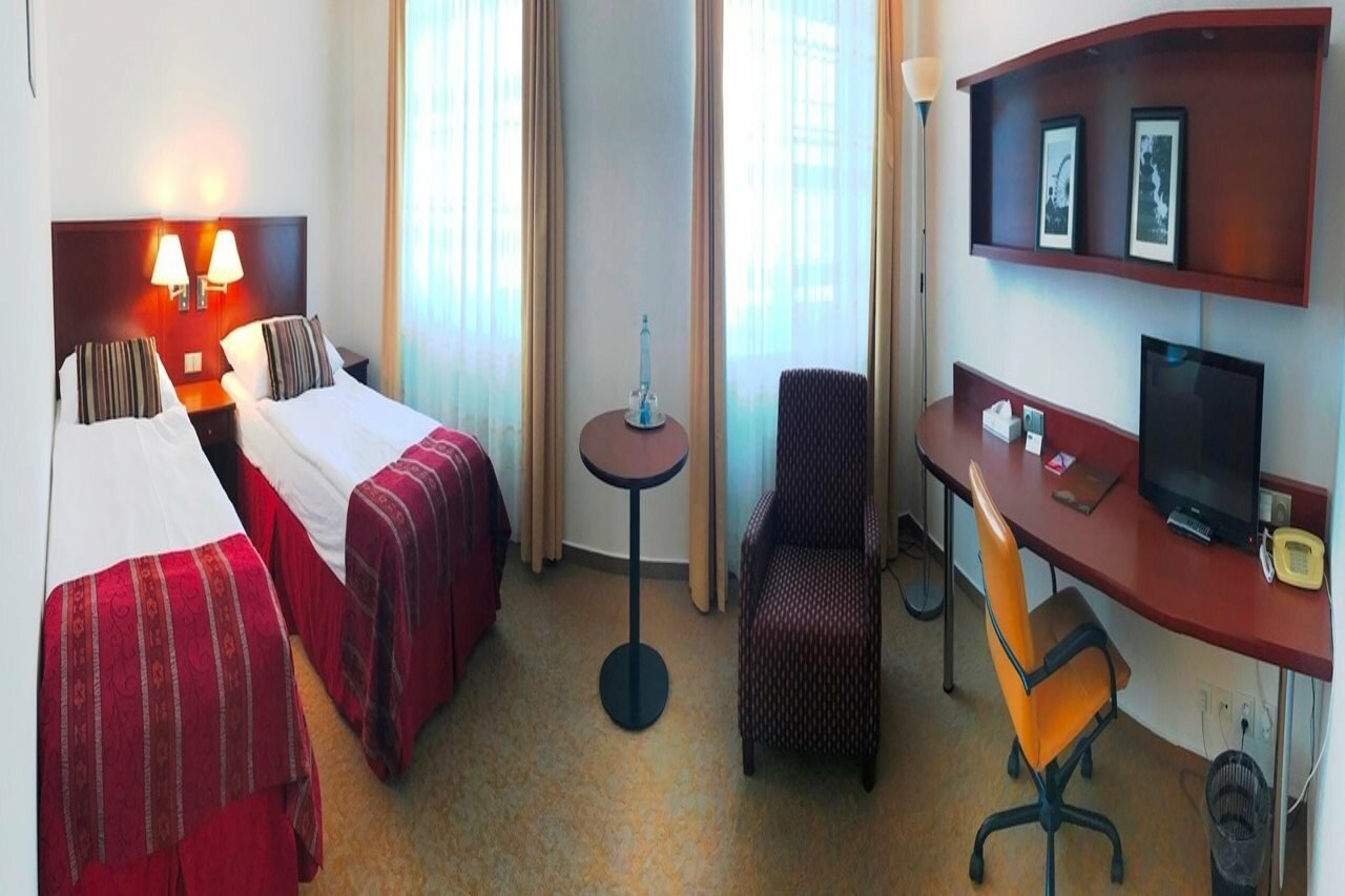 Фото отеля 3