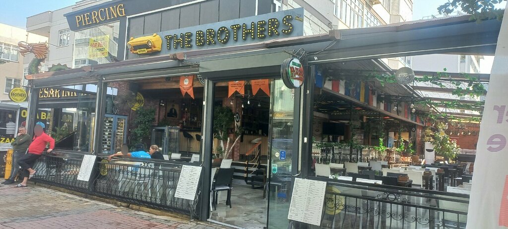 Bar, pub The Brothers House, Alanya, photo