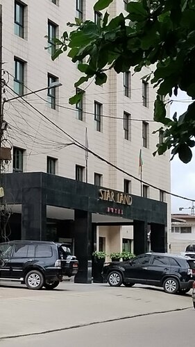 Гостиница Star Land Hotel в Дуале