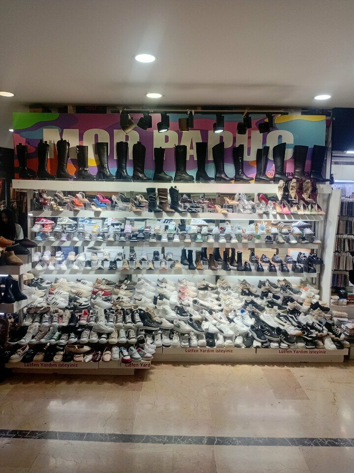 Shoe store Mor Papuçlar, Istanbul, photo
