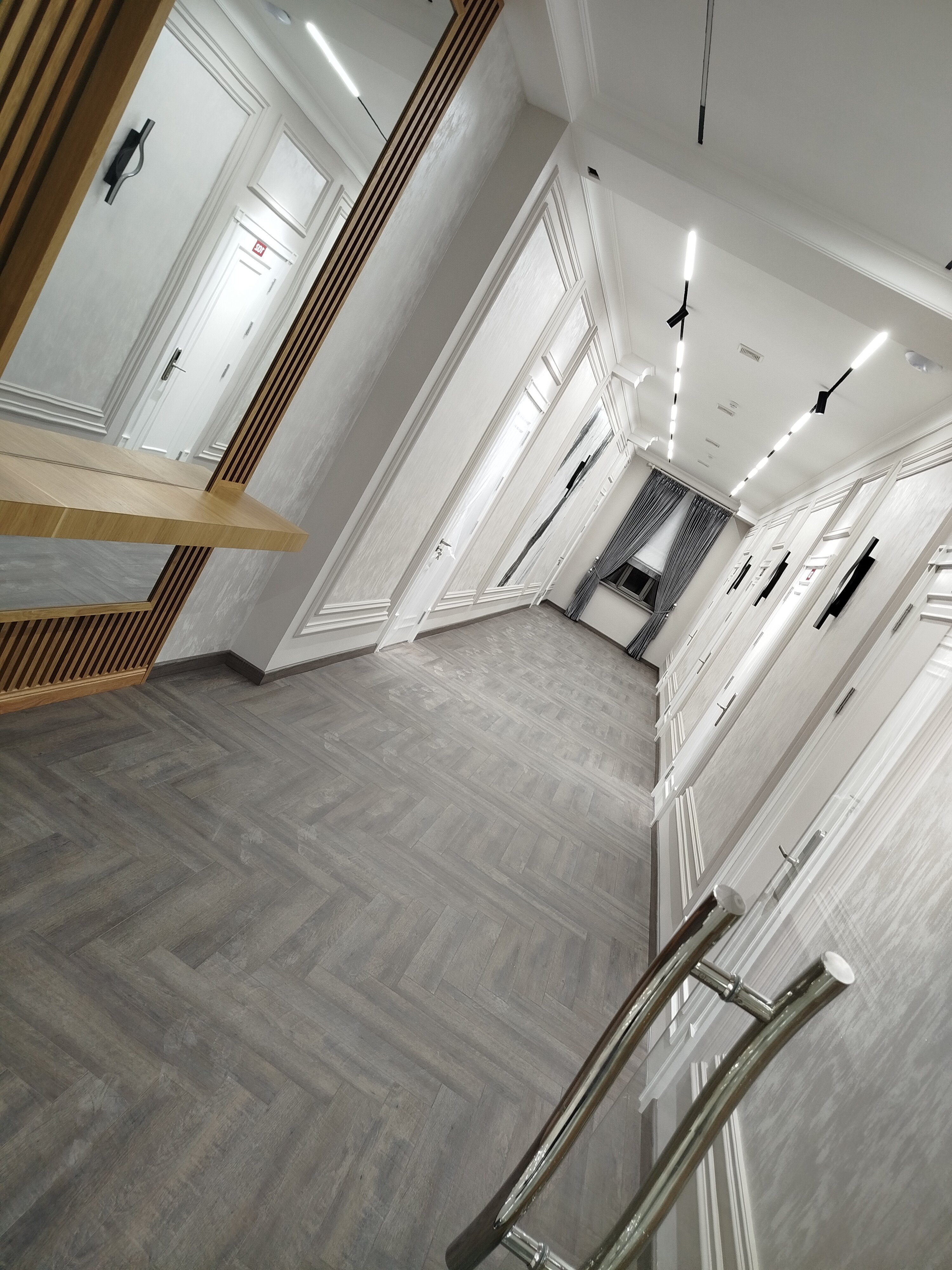 Фото Reikartz Qarshi Hotel