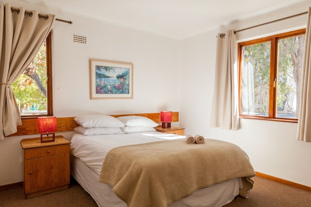 Фото Montagu Springs Resort