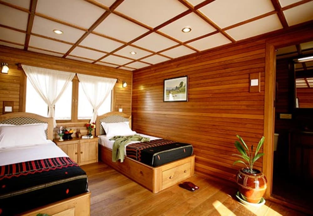 Фото Amara River Cruise