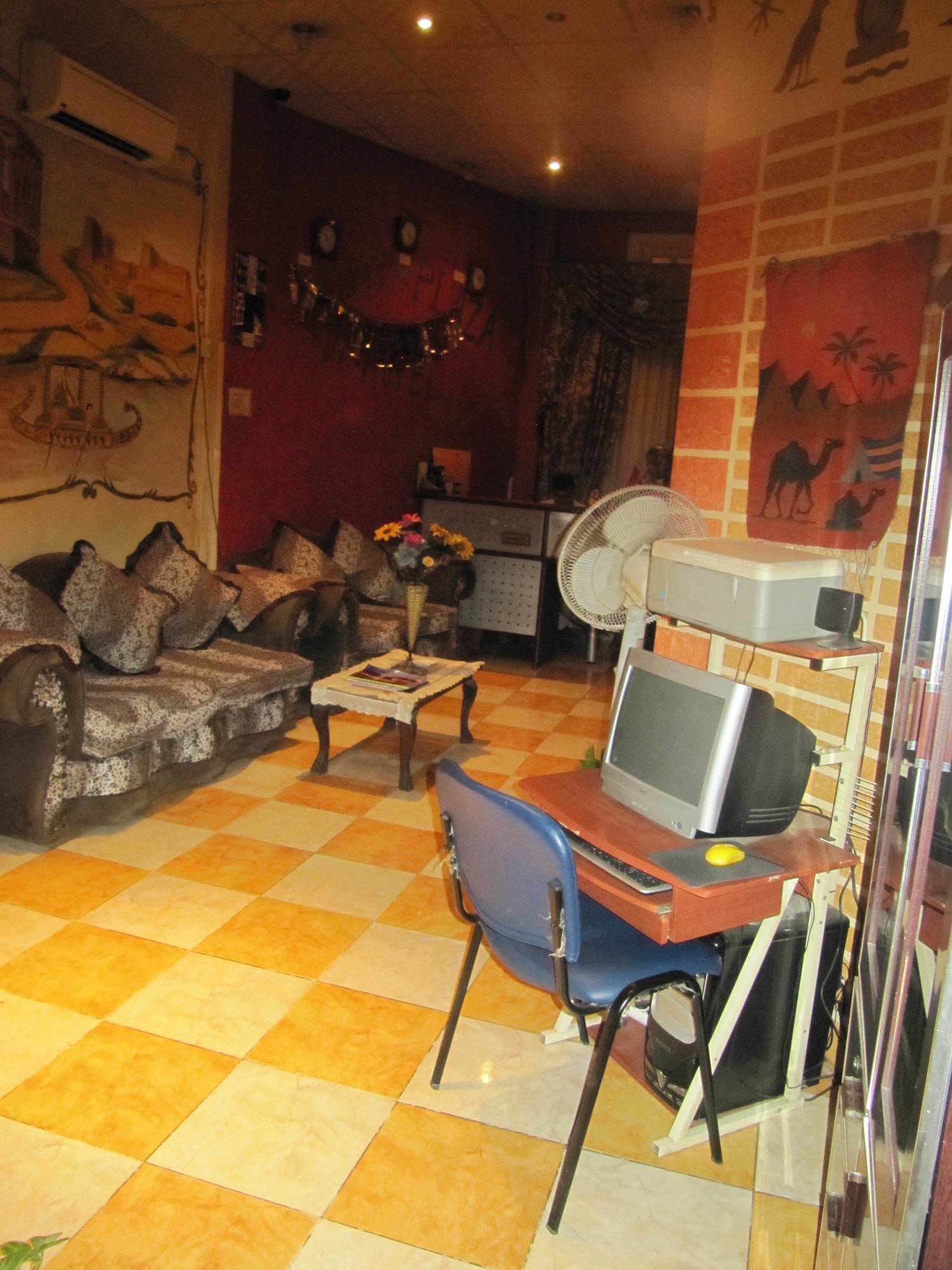 Фото City Plaza Hostel