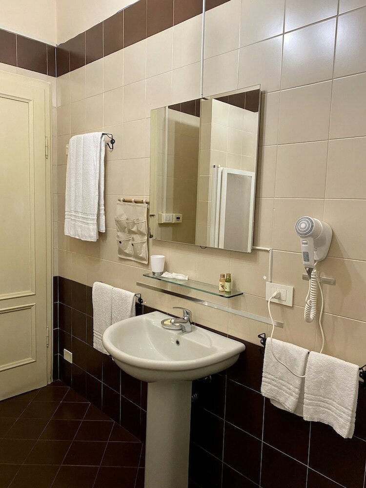 Фото Вилла Catelli B&b