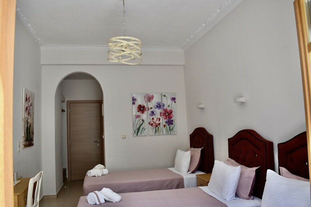 Фото Minoa Hotel