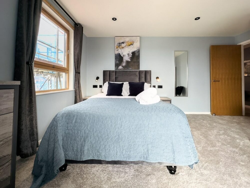 Фото Live in Leeds Sky Penthouse