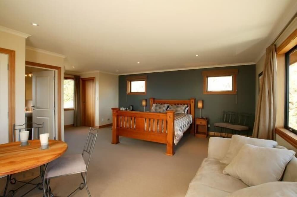 Фото Parautane Lodge