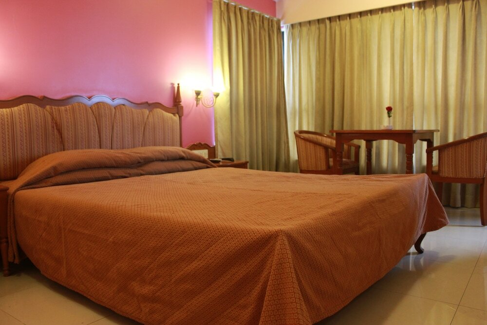 Фото Hotel Samrat