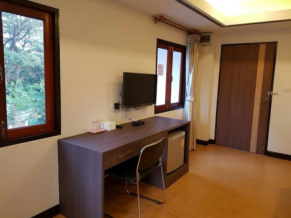 Фото Chorlada Lanna Hotel