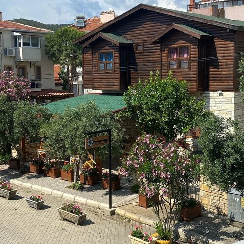 Гостиница Lithos Hotel в Фоче