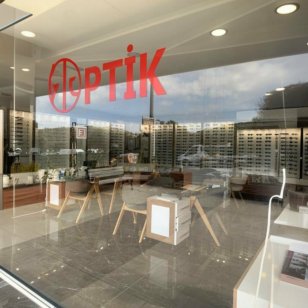 Opticial store Art Optik, Cesme, photo