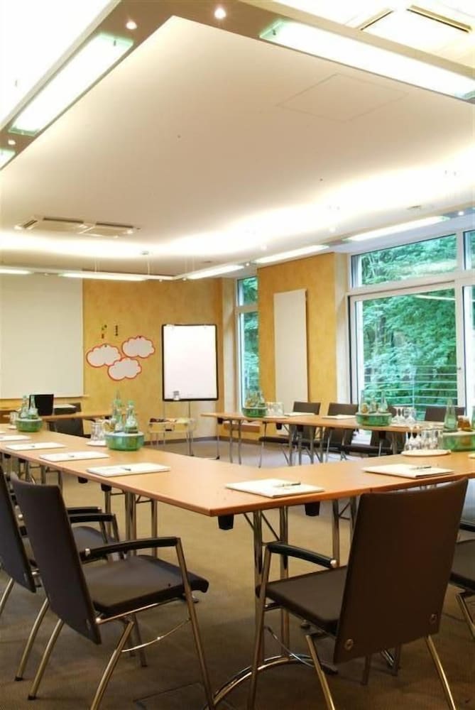 Фото Ringhotel Waldhotel Heiligenhaus