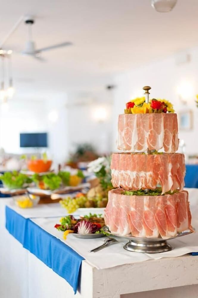 Фото Hotel Helvetia