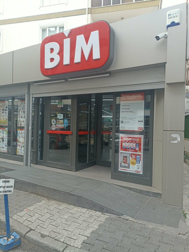 Supermarket Bim, Istanbul, photo