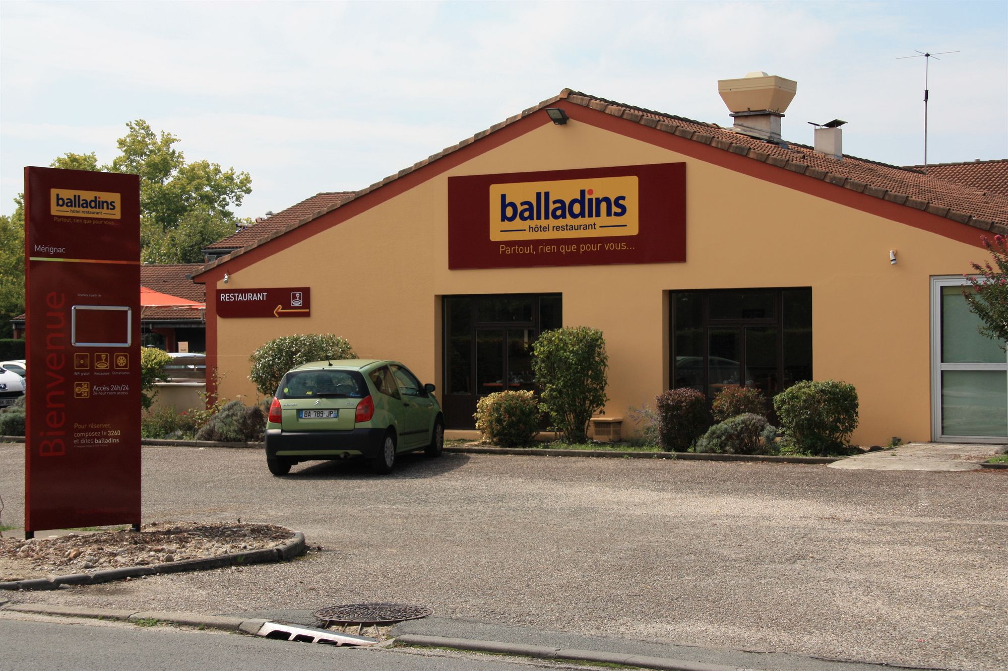 Фото Kyriad Bordeaux - Mérignac Aéroport