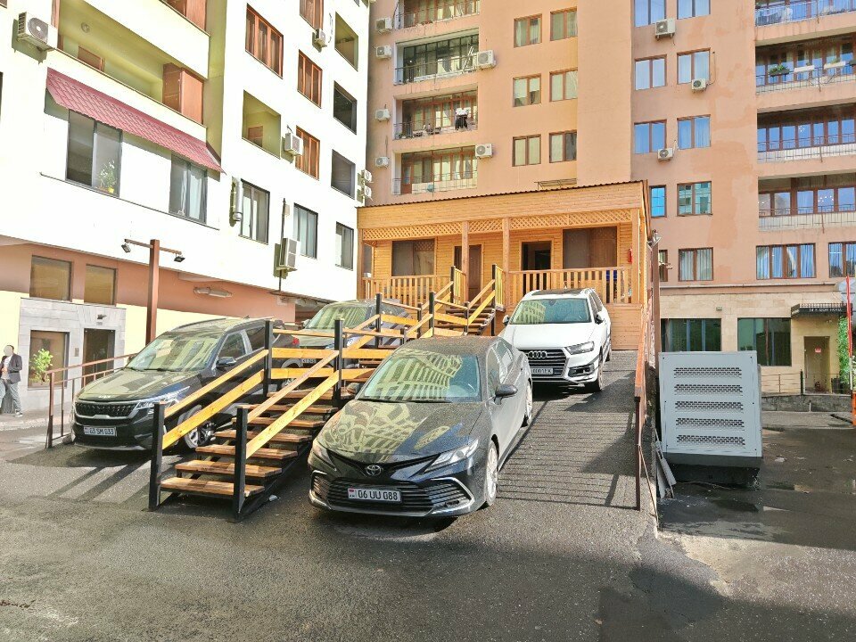 Hotel Rent Inn Yerevan on Pavstos Buzand street 13, Yerevan, photo