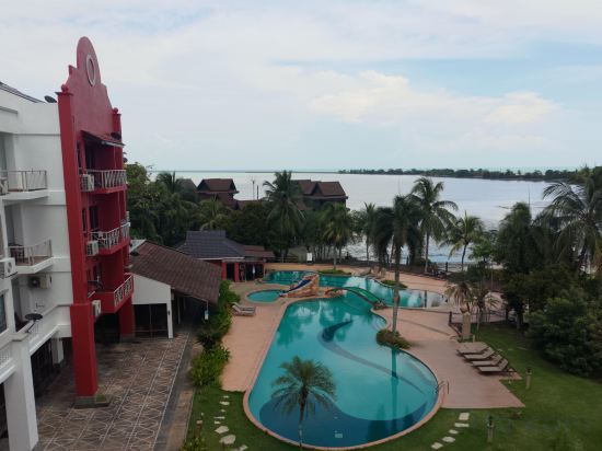 Фото De Water Chalet Langkawi Lagoon